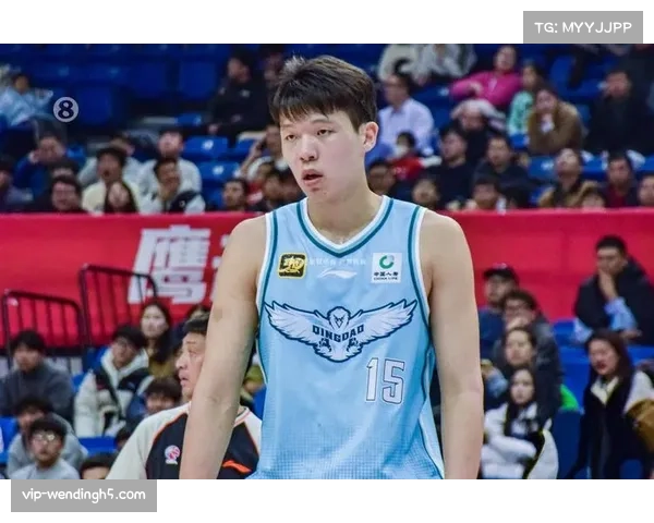 青岛米奇23分9篮板3盖帽 攻防一体成内线支柱