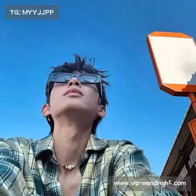 王露霏